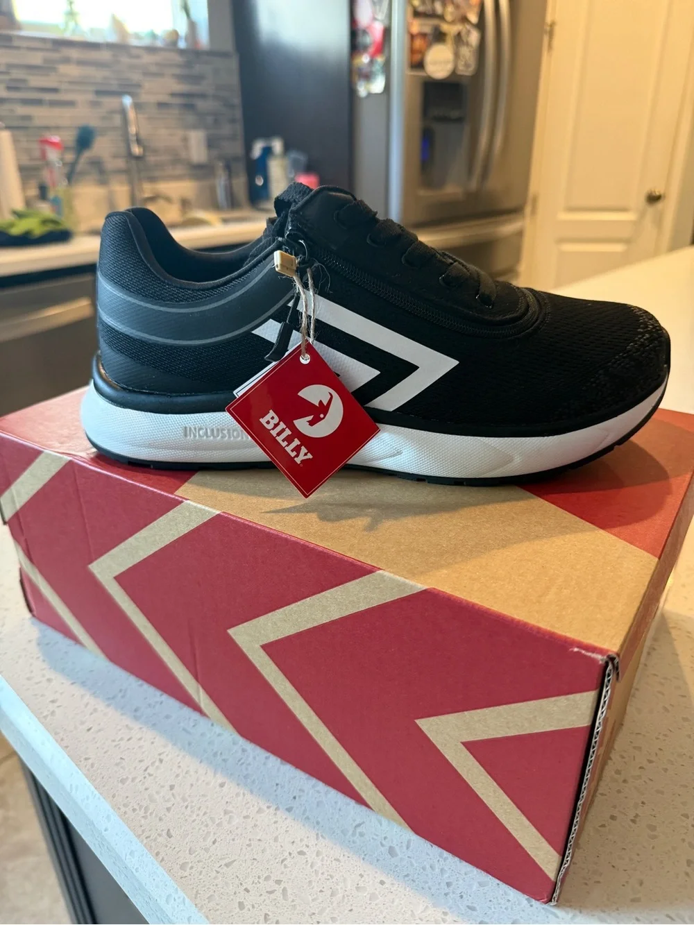 Billy Sport Inclusion Black White 2Stripe Zip Lace Adaptive 9.5 W Sneakers NIB